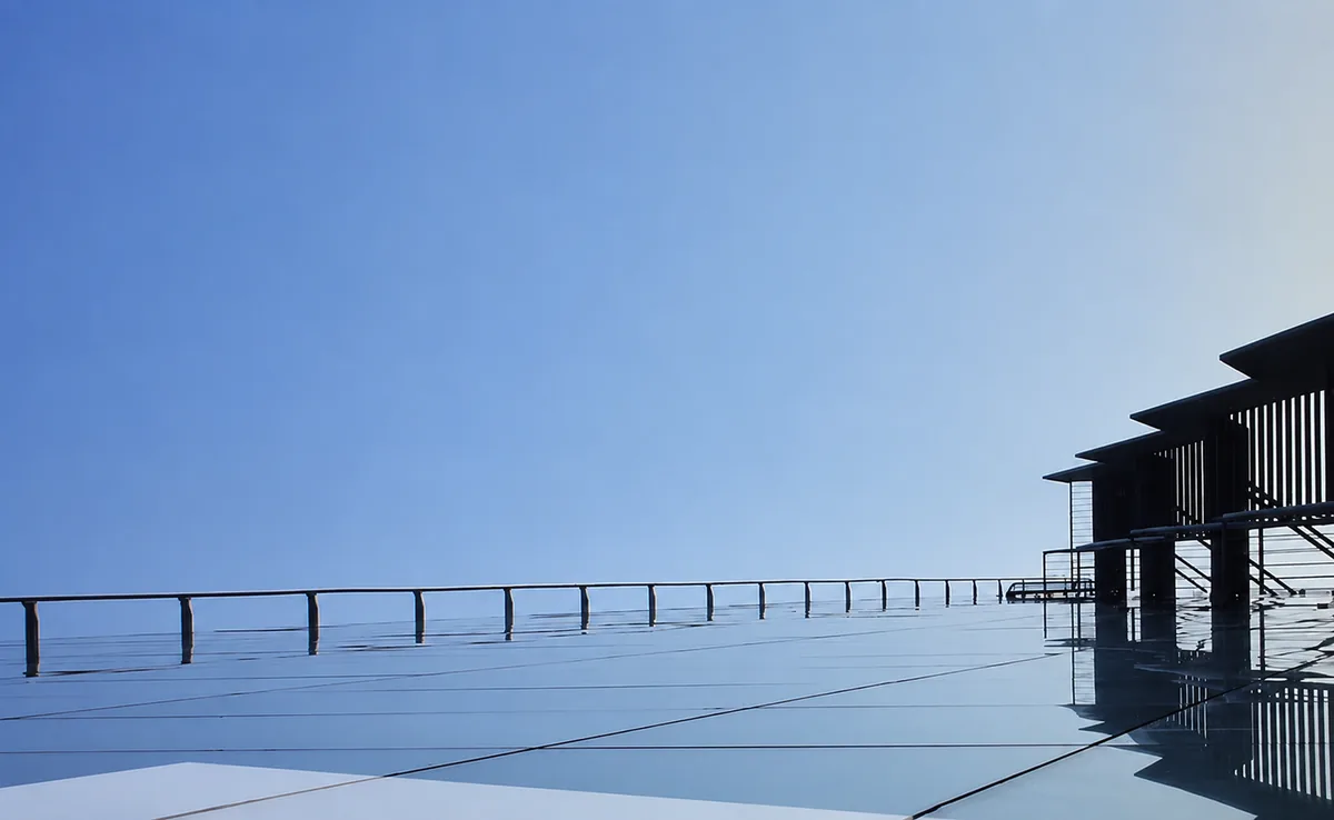 Balustradă din sticlă securizată cu vedere panoramică